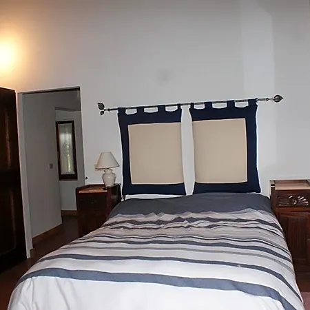 Salvarosa فندق مبيت وإفطار فانو