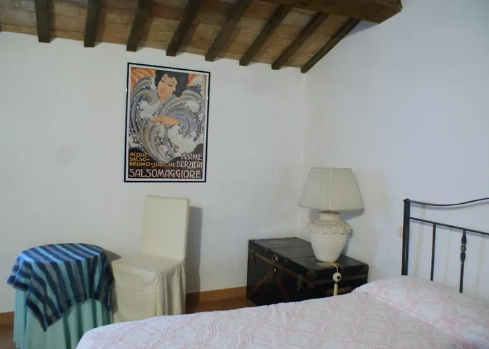 Salvarosa 住宿加早餐酒店 法诺