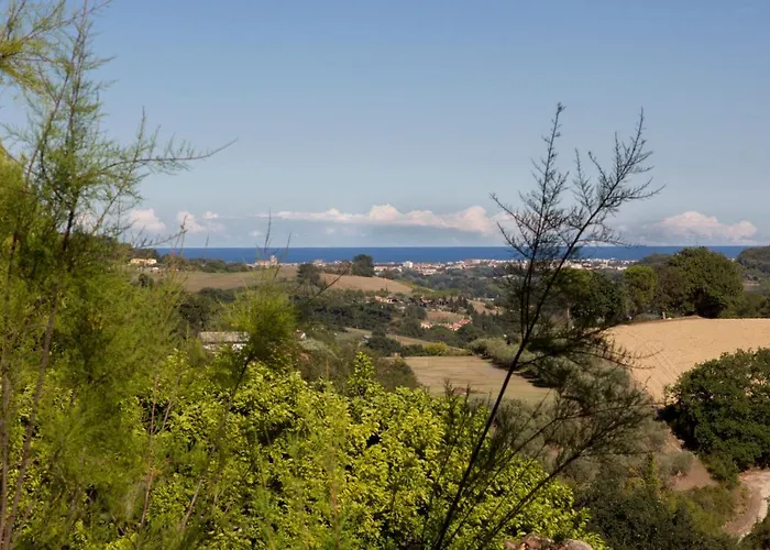 Salvarosa 住宿加早餐酒店 法诺